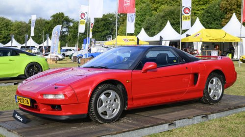 5 of the best-looking mid-engined sports cars we've ever seen