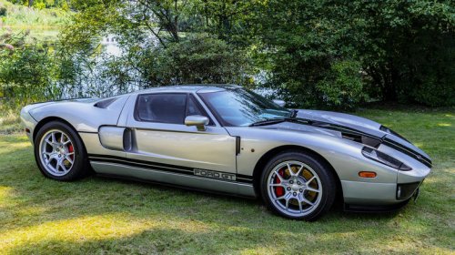5 of the best-looking mid-engined sports cars we've ever seen