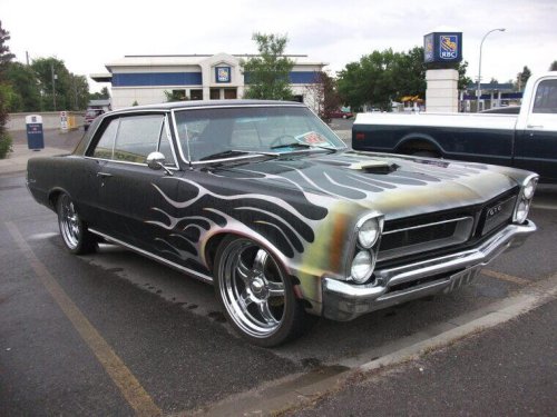 Classic muscle cars skyrocketing in value this spring