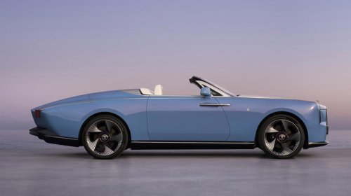 Rolls-Royce Project Nightingale is an 18.9-foot-long electric convertible with chrome freakin' tail fins