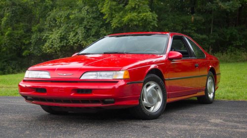 The V6 muscle car that's faster and more desirable than its V8 sibling