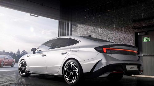 The Korean hybrid that's quietly defying the SUV takeover