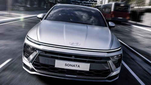 The Korean hybrid that's quietly defying the SUV takeover