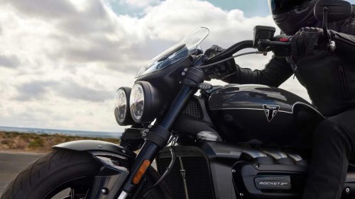 The Kawasaki cruiser that balances power and practicality