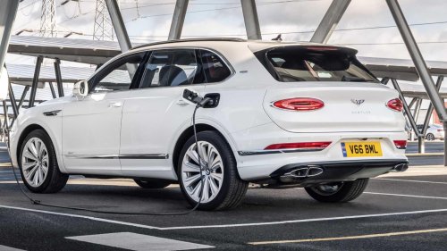 The next Bentley Bentayga was meant to go electric, but that's all changing