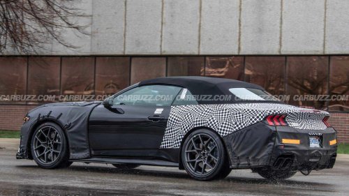Ford, Ford Mustang, Spied: Ford Mustang Dark Horse SC convertible prototype caught in Detroit