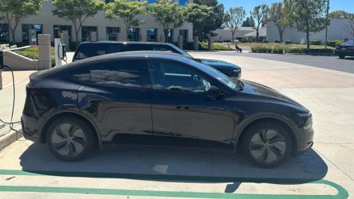 Rivian R2 vs Tesla Model Y: el duelo de SUV eléctricos que se trasladará a Europa, en cifras