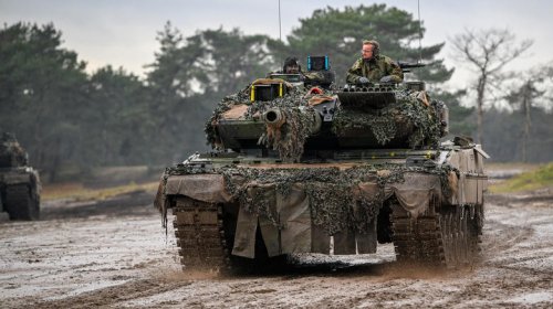 10 of the largest military tanks ever built