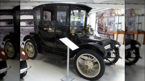 5 unexpected cars that former presidents used to own