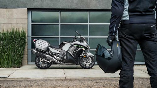 10 motorcycles that still feel modern after 10 years