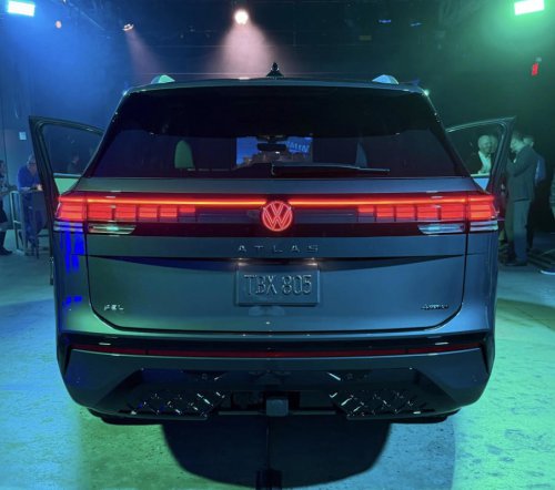 2027 VW Atlas gallery: A big-time glow-up for VW’s family SUV