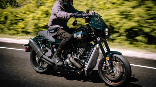 The motorcycle that looks calm but rides wild