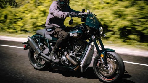 The motorcycle that looks calm but rides wild