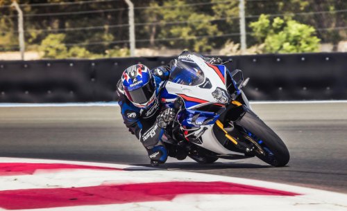 Carnet de moto en España: guía definitiva de precios, exámenes y requisitos actualizados a abril de 2026