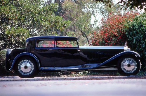 The elegant legends powered by the Straight Eight engine