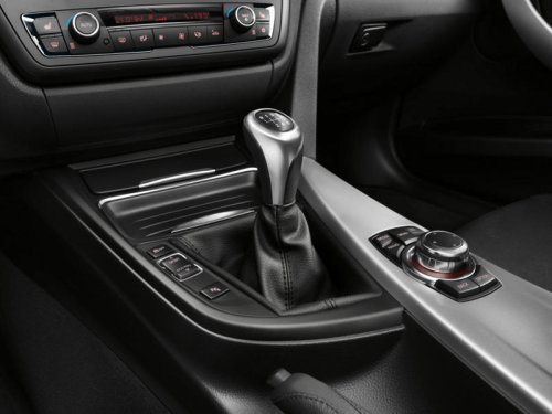 BMW isn't giving up on the manual transmission yet