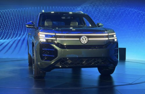 2027 VW Atlas gallery: A big-time glow-up for VW’s family SUV