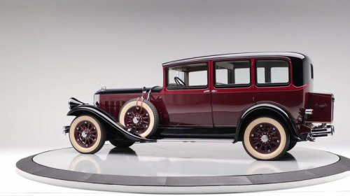 12 vintage cars that are ridiculously overpowered