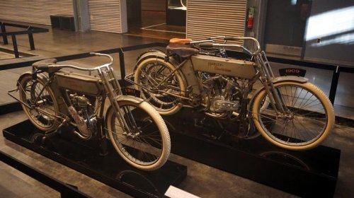 Why Harley-Davidson's switch to V-twins was harder than just adding another cylinder