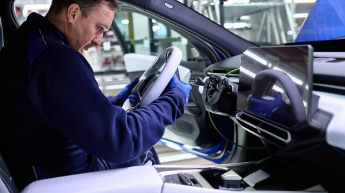 BMW’s oldest factory will build only electric cars