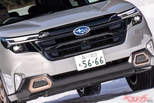 雪道でここまで違う? フォレスターの2モデルが別モノすぎた! ターボとハイブリッドの違いはどこ?