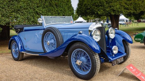 12 vintage cars that are ridiculously overpowered