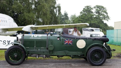 12 vintage cars that are ridiculously overpowered