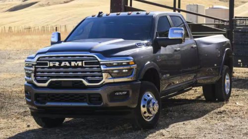 Why do some pickup trucks have lights on the roof? Here's what they're for.