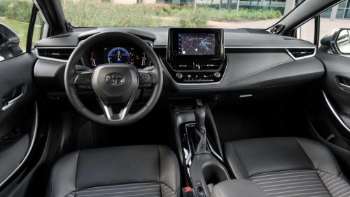Toyota, AWD, This Toyota hybrid offers AWD, costs less, and matches the Civic hybrid's fuel economy