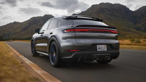 SuperCar, 7 SUVs hiding supercar-grade horsepower today