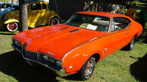 1968 Pontiac LeMans or 1968 Oldsmobile Cutlass one gets remembered more