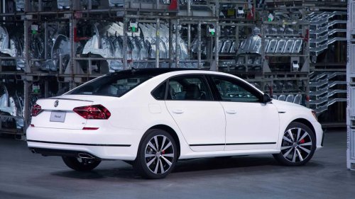 Volkswagen, Volkswagen Passat, Volkswagen Passat GT: The short-lived VR6 sports sedan