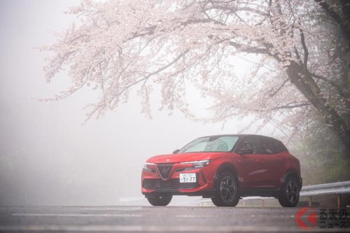 トヨタ「ヤリスクロス」サイズの「ジュニア」に注目ッ! アルファロメオの末っ子だけど「いい塩梅の刺激」あり! 絶妙な“個性ある味付け”が光る乗り味とは?【試乗記】