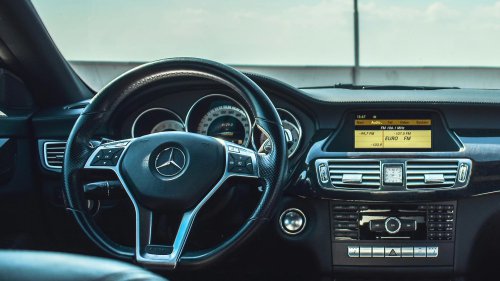 20 ways cars have evolved since their invention