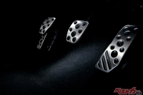 まだMTでいける!初老からの「ちょうどいい3ペダル」選びの最適解