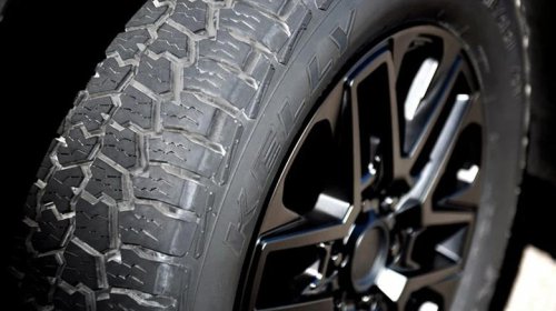 Are Kelly tires any good? Here's what users say
