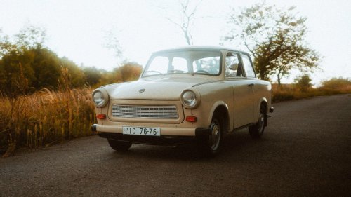 20 things boomers miss about driving—and why they’re right