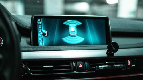 20 ways cars have evolved since their invention