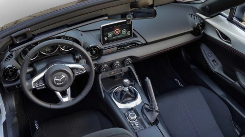 Fiat, Mazda, Mazda MX-5 Miata, Fiat 124 Spider vs. Mazda MX-5 Miata: The actual differences explained