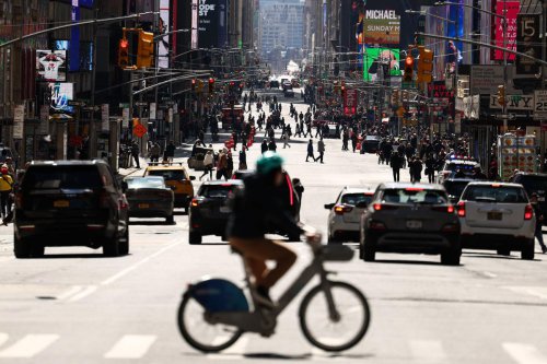 NYC hits pause on autonomous vehicle testing