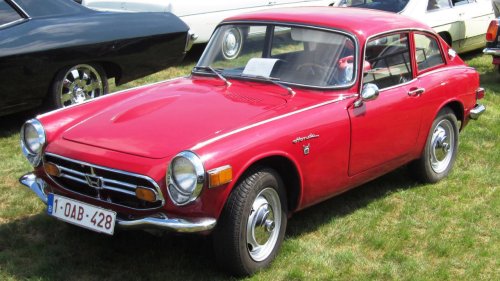 The 1968 Honda S800 doesn’t look fast until you hear it rev