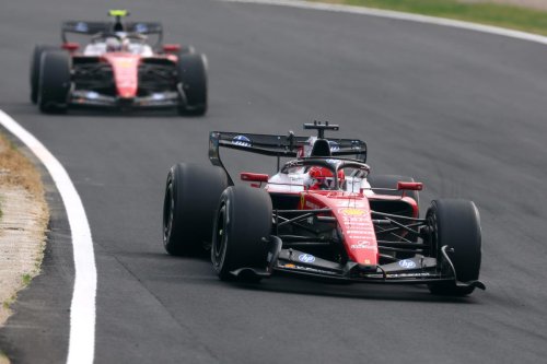 Ferrari, Lewis Hamilton, motivado tras las batallas con Charles Leclerc en Ferrari F1: "No alcanzan mi éxito"