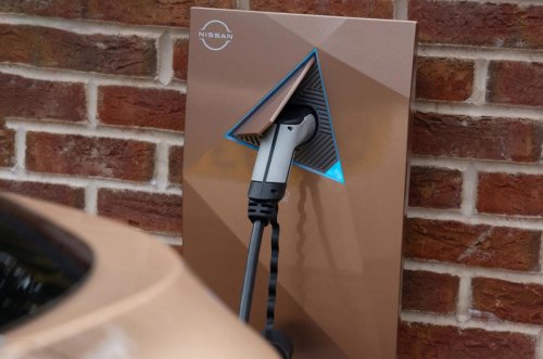 Cómo cargar tu coche eléctrico desde casa, además de las ventajas