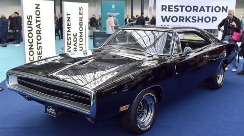Muscle Cars, 6 legendary muscle cars built with the 440 'six pack' engine
