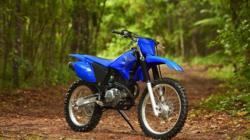 10 dirt bikes known for legendary toughness