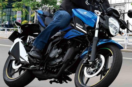 コンパクトな車体で“街乗り最強”なのに高速走行もできる使いやすさがイイね! 150cc〜200ccクラスの「軽二輪」3選