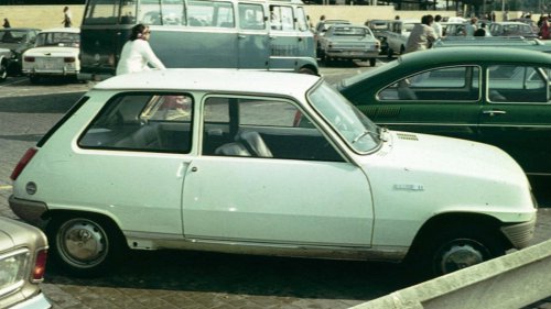 20 modern car designs that are blatant rip-offs of the classics