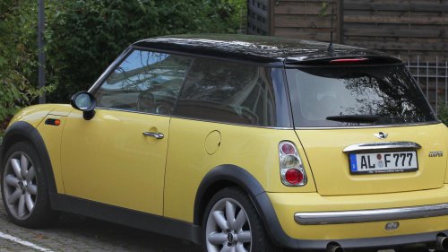 20 modern car designs that are blatant rip-offs of the classics