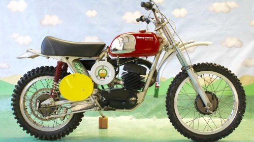 10 dirt bikes known for legendary toughness
