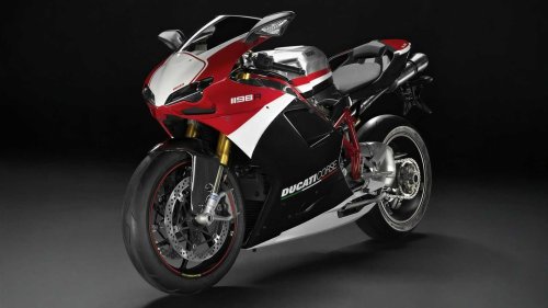 10 surprising motorcycles that share engines with track-ready sports bikes